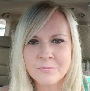 Meet your Posher, Cindy